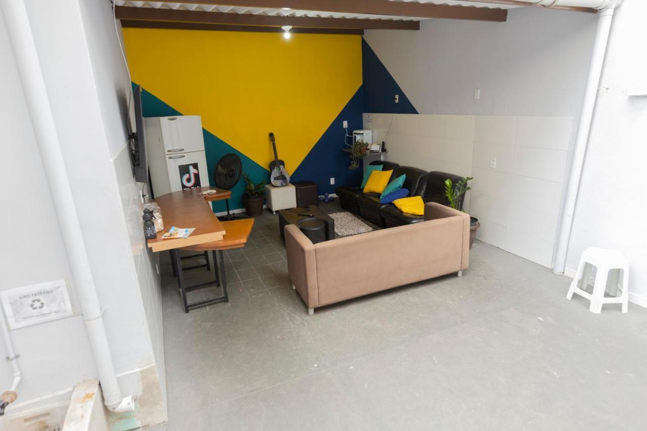 Hostel Diniz Vitoria Exterior photo